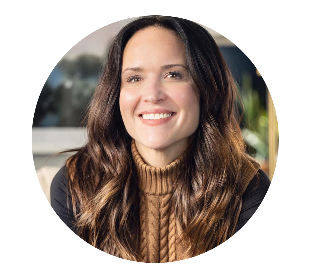 Photo of Tara Beth Leach